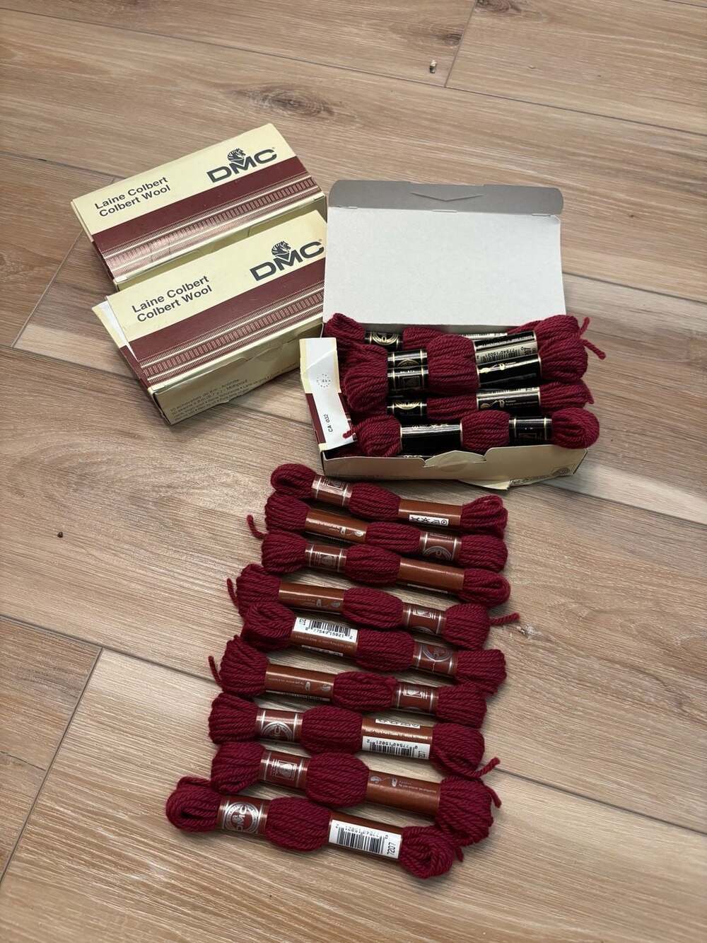 DMC Laine Colbert Tapestry Wool Art. 39 piece